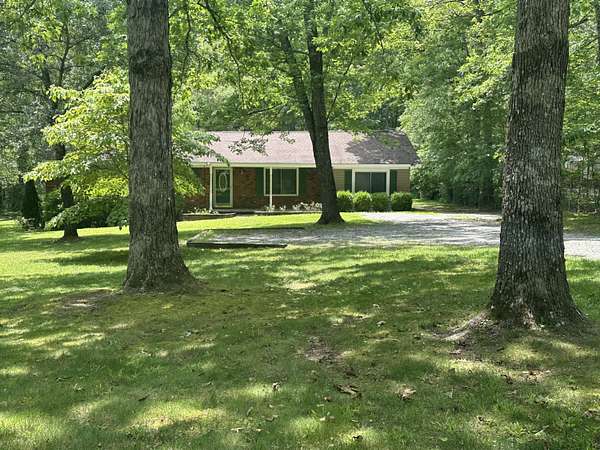 3.2 Acres of Residential Land with Home for Sale in Dayton, Tennessee