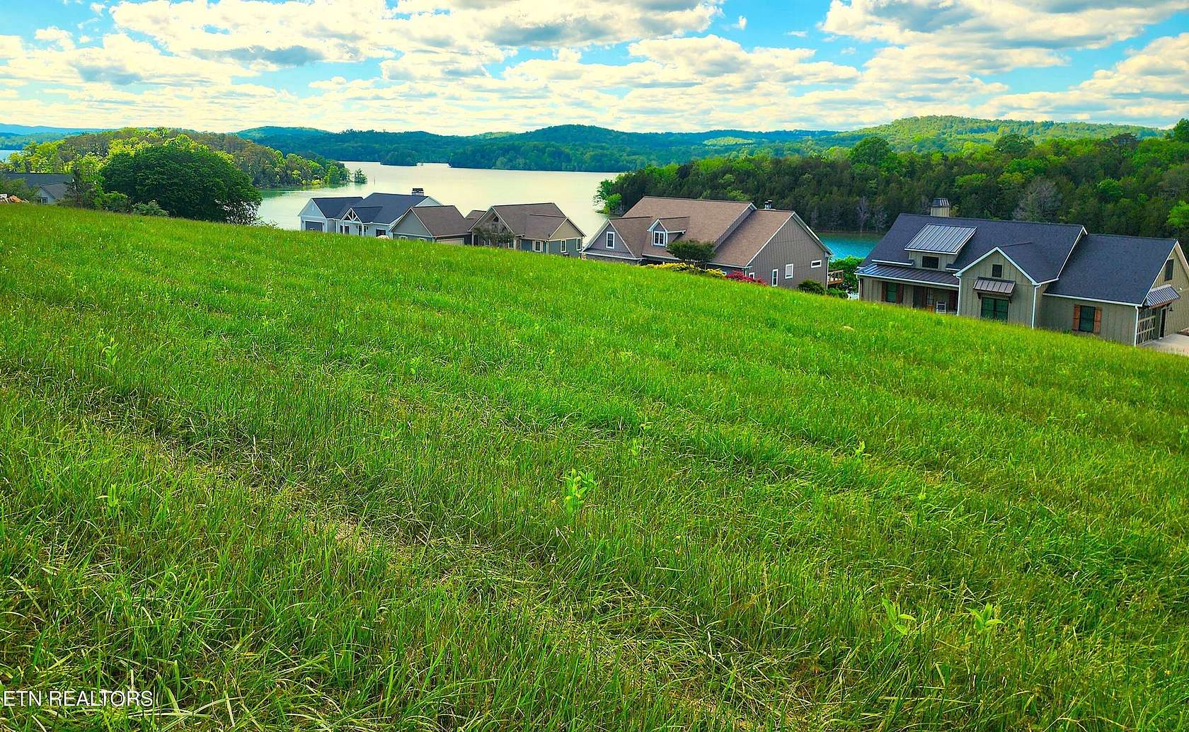 0.86 Acres of Land for Sale in Sharps Chapel, Tennessee