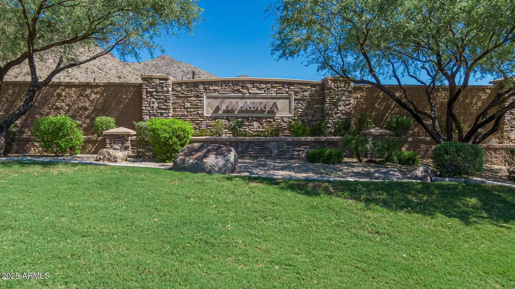 2.23 Acres of Residential Land for Sale in Phoenix, Arizona