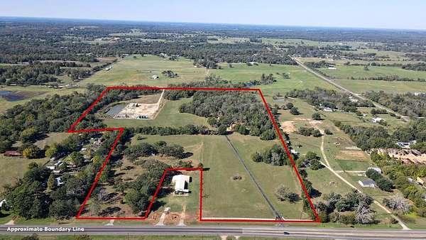 42.8 Acres of Land with Home for Sale in Athens, Texas