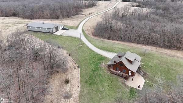 16.8 Acres of Land with Home for Sale in Drakesville, Iowa