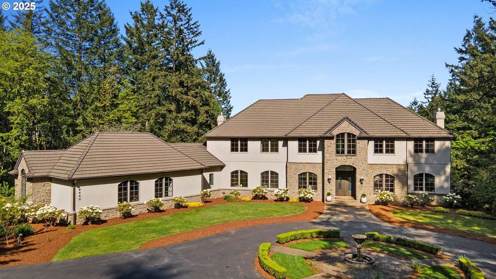 9.83 Acres of Residential Land with Home for Sale in Portland, Oregon