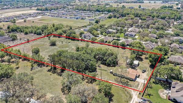 4.77 Acres of Land with Home for Sale in Apopka, Florida