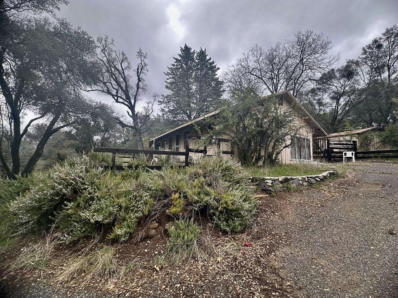4.5 Acres of Land with Home for Sale in Oakhurst, California