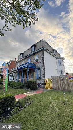 0.12 Acres of Mixed-Use Land for Sale in Norristown, Pennsylvania