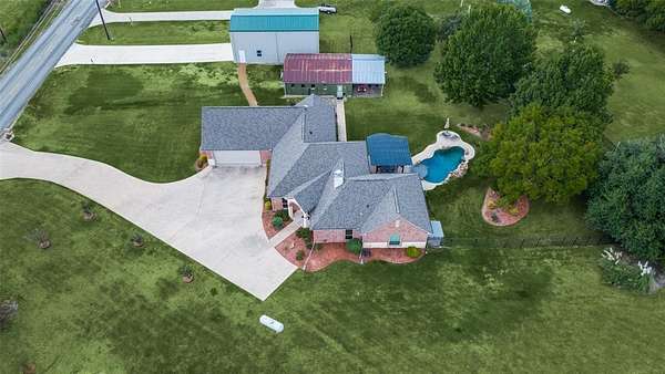 1.68 Acres of Residential Land with Home for Sale in McKinney, Texas
