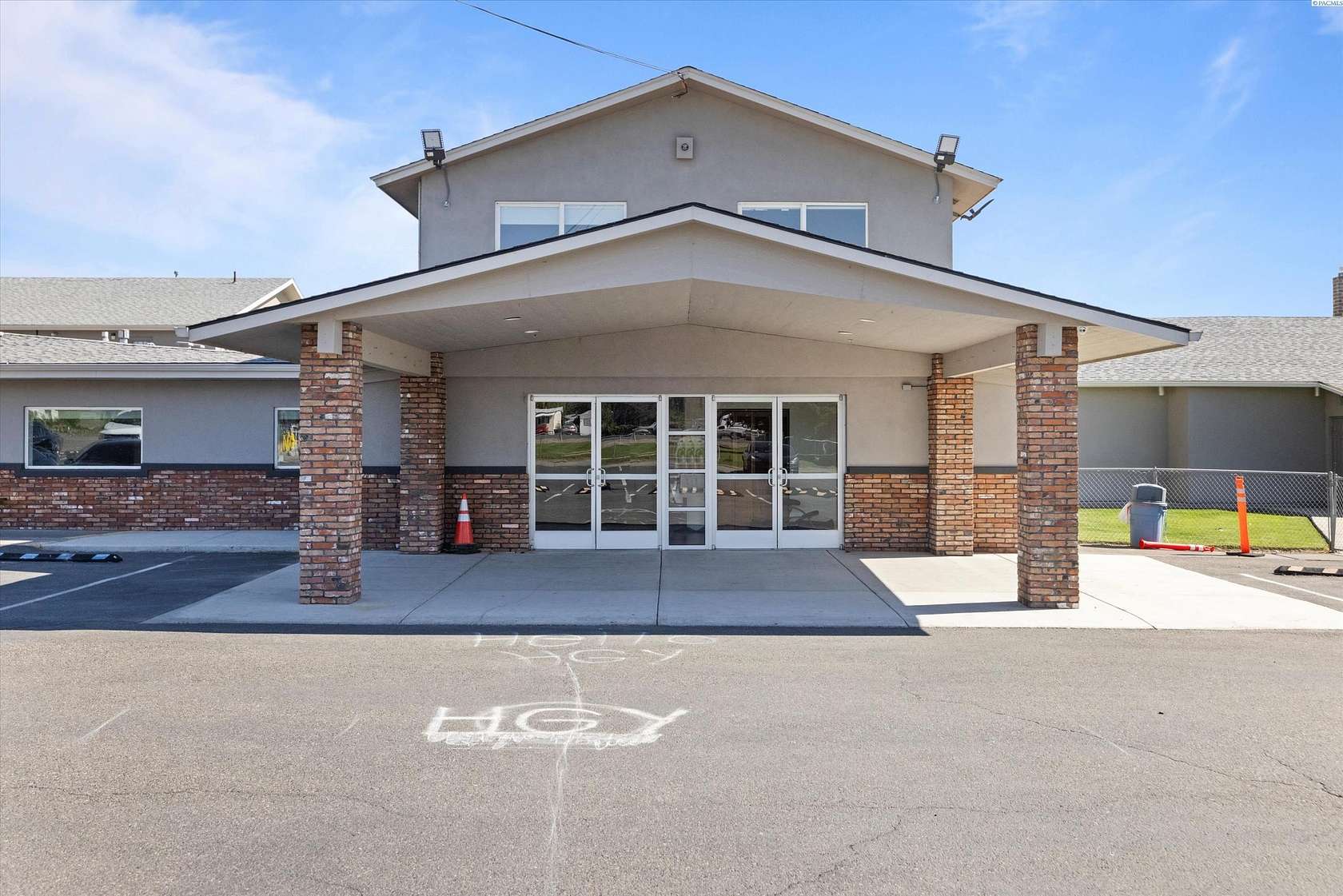 2 Acres of Mixed-Use Land for Sale in Pasco, Washington