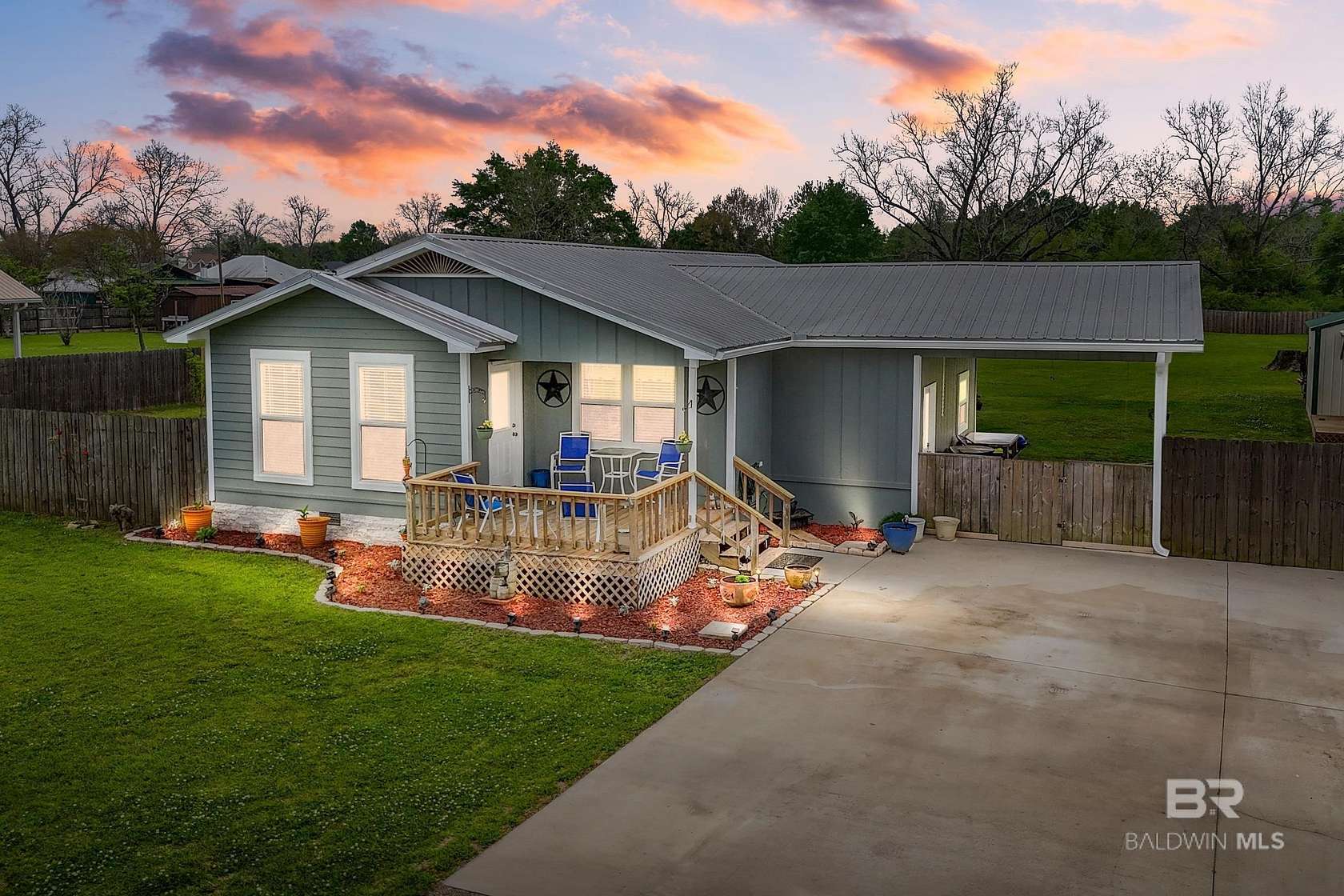 1.5 Acres of Residential Land with Home for Sale in Foley, Alabama