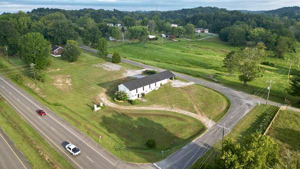 1.54 Acres of Improved Mixed-Use Land for Sale in Etowah, Tennessee