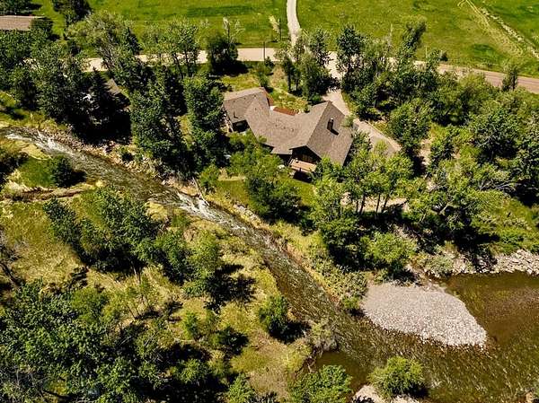 1.62 Acres of Residential Land with Home for Sale in Gallatin Gateway, Montana