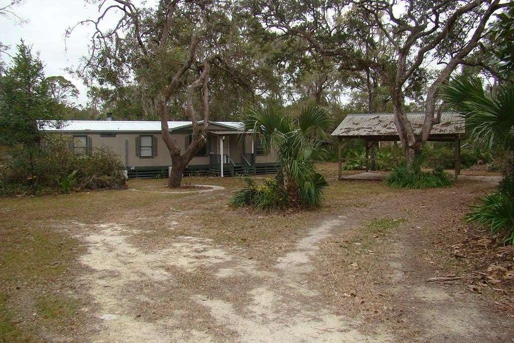 1.72 Acres of Residential Land with Home for Sale in Cross City, Florida