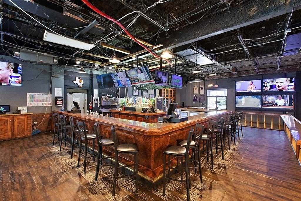 1.85 Acres of Commercial Land for Sale in Nacogdoches, Texas