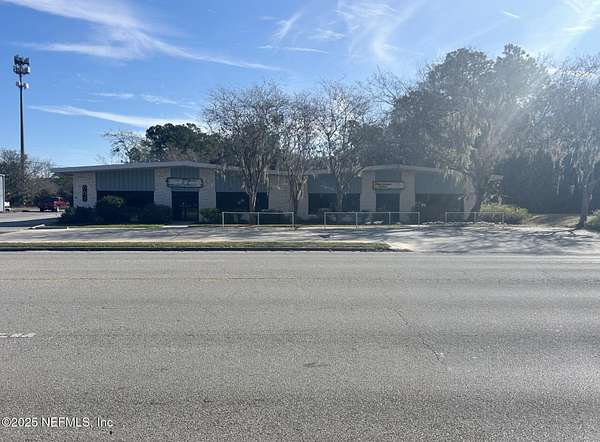1.52 Acres of Improved Mixed-Use Land for Sale in Palatka, Florida