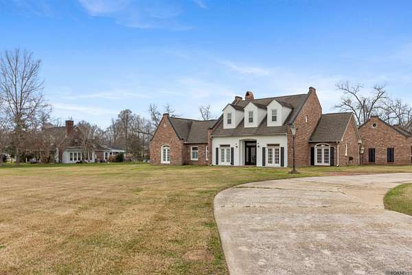 1.87 Acres of Residential Land with Home for Sale in Zachary, Louisiana