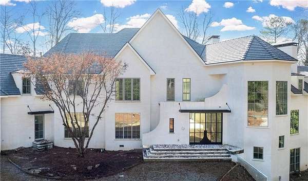 2 Acres of Residential Land with Home for Sale in Atlanta, Georgia