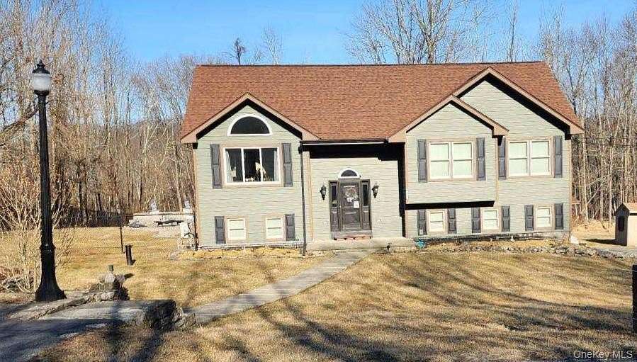 1.9 Acres of Residential Land with Home for Sale in Port Jervis, New York