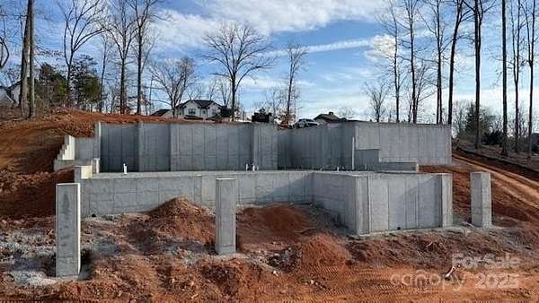 1.65 Acres of Residential Land with Home for Sale in Iron Station, North Carolina