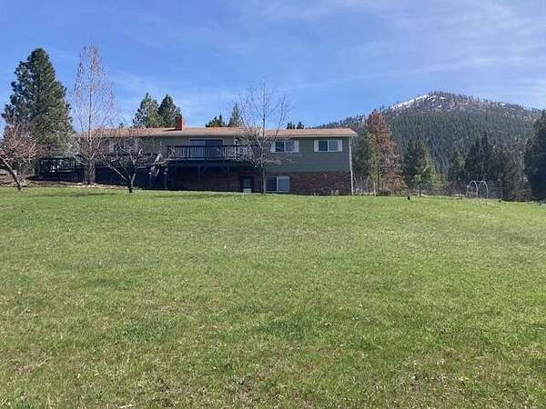 1.58 Acres of Residential Land with Home for Sale in Canyon City, Oregon
