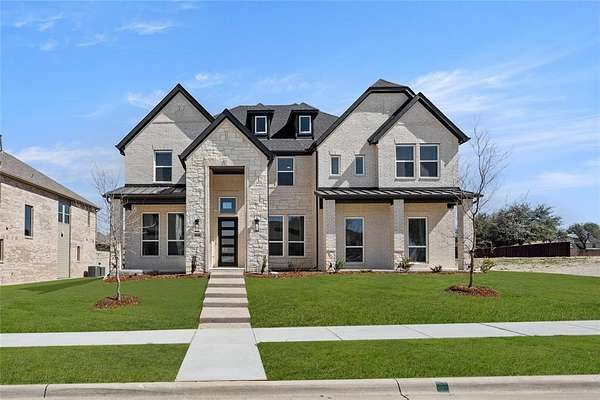 1.79 Acres of Residential Land with Home for Sale in DeSoto, Texas