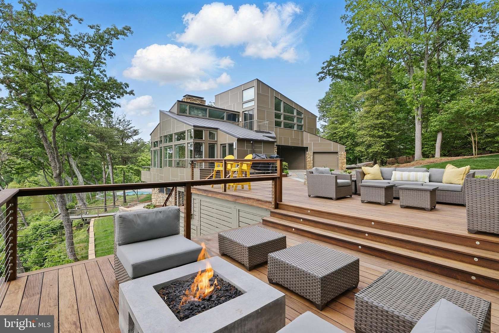 1.53 Acres of Residential Land with Home for Sale in Arnold, Maryland