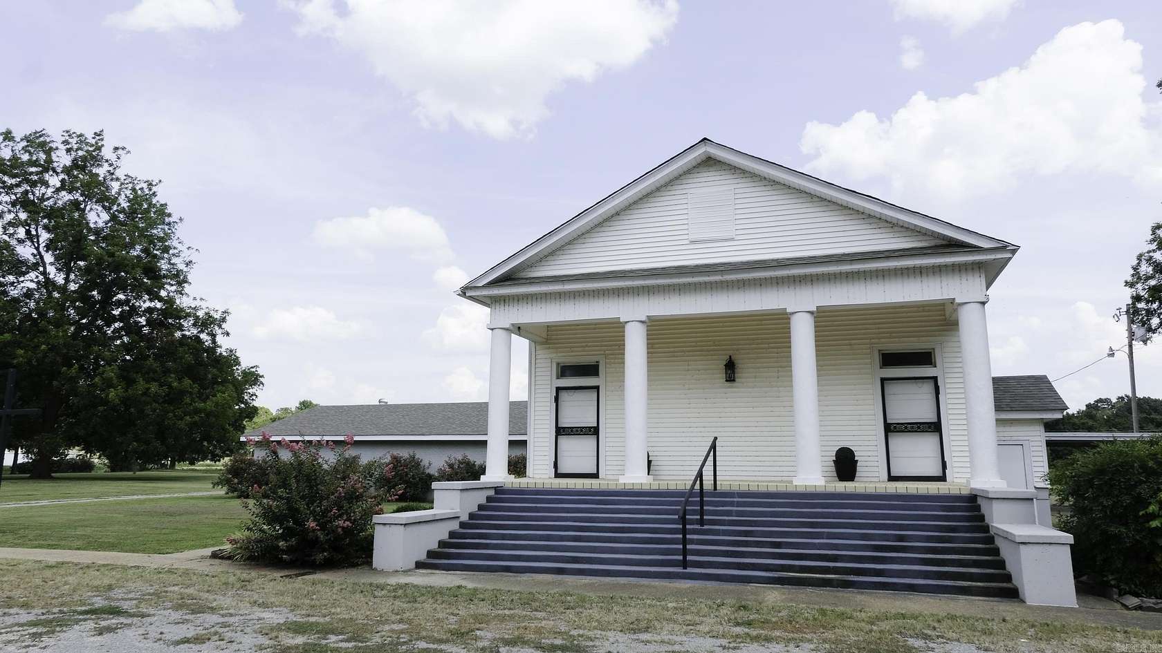 1.5 Acres of Improved Commercial Land for Sale in Wynne, Arkansas