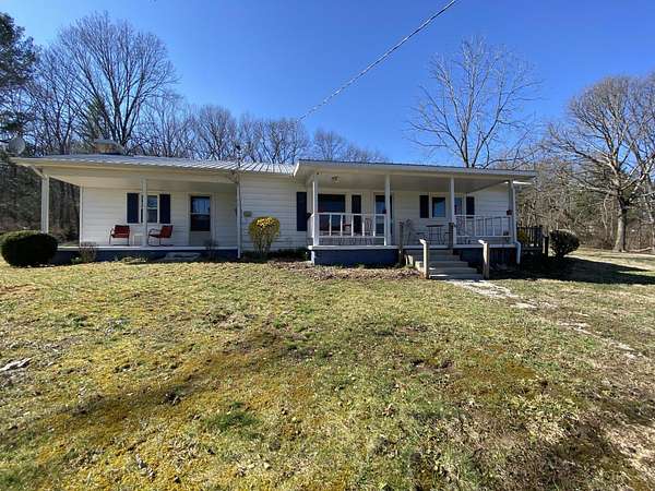 1.9 Acres of Residential Land with Home for Sale in Monticello, Kentucky