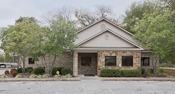 1.79 Acres of Improved Commercial Land for Sale in Brownsville, Tennessee