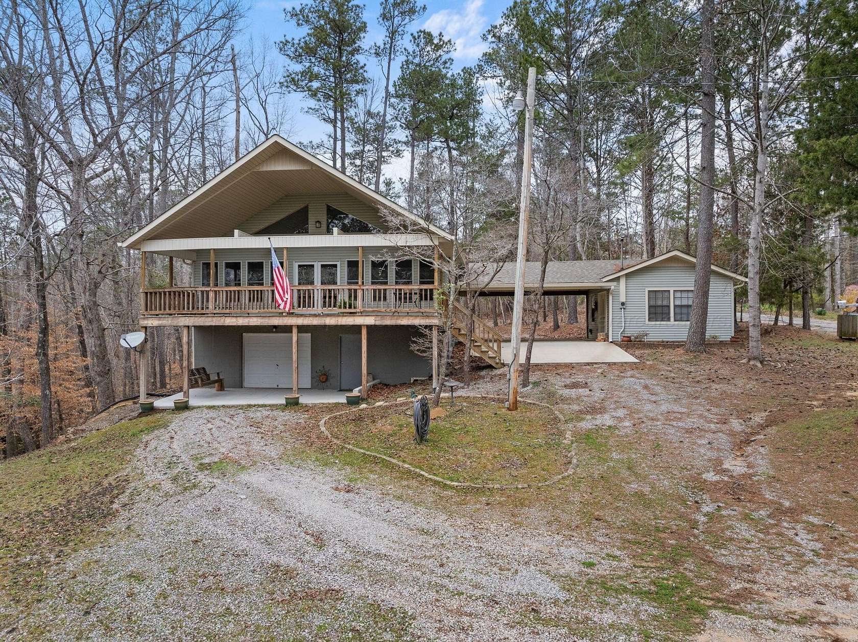 1.5 Acres of Residential Land with Home for Sale in Houston, Alabama