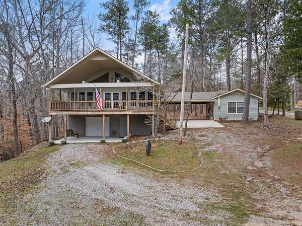 1.5 Acres of Residential Land with Home for Sale in Houston, Alabama