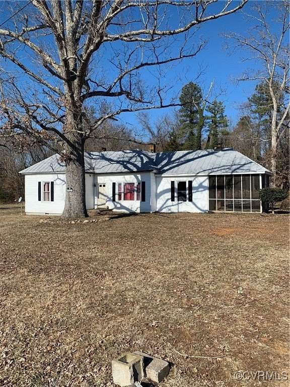 1.56 Acres of Residential Land with Home for Sale in Prospect, Virginia