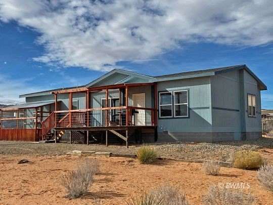 1.77 Acres of Residential Land with Home for Sale in Big Water, Utah
