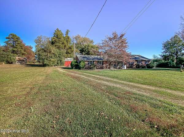 1.63 Acres of Improved Mixed-Use Land for Sale in Barco, North Carolina