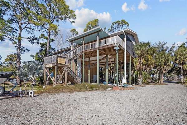 1.52 Acres of Land with Home for Sale in Cedar Key, Florida