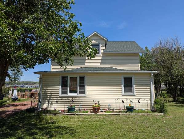 1.72 Acres of Residential Land with Home for Sale in Sutherland, Nebraska