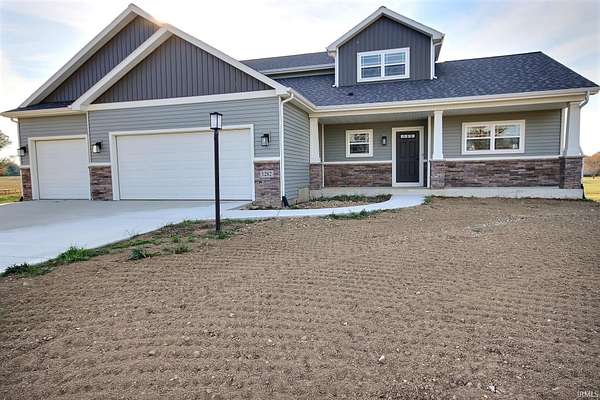 1.52 Acres of Residential Land with Home for Sale in Huntington, Indiana