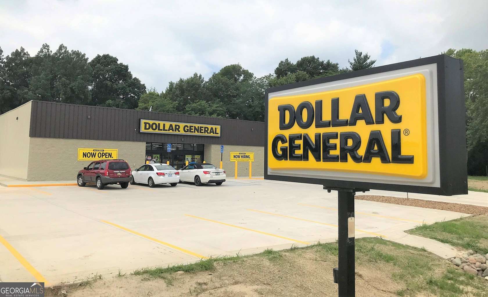 1.72 Acres of Improved Commercial Land for Sale in Rydal, Georgia