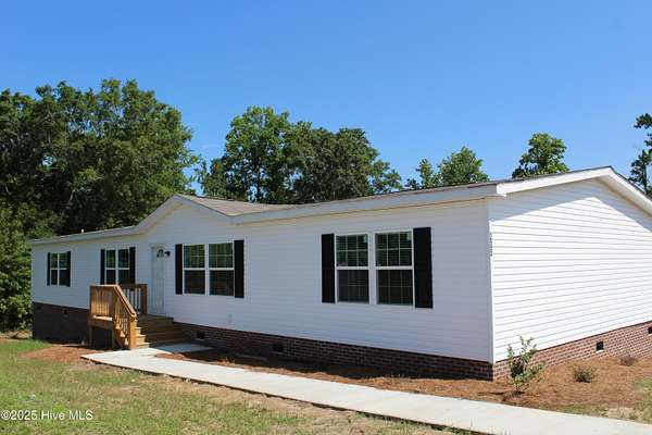 1.8 Acres of Residential Land with Home for Sale in Warsaw, North Carolina