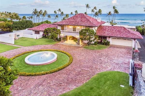 80,150 Acres of Land with Home for Sale in Honolulu, Hawaii