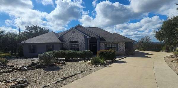 1.54 Acres of Residential Land with Home for Sale in Kerrville, Texas