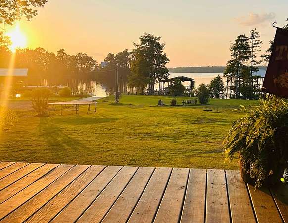 1.5 Acres of Residential Land with Home for Sale in Many, Louisiana