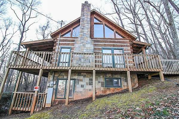 2 Acres of Residential Land with Home for Sale in Sevierville, Tennessee