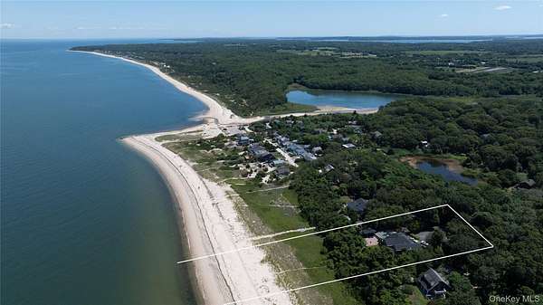 1.7 Acres of Residential Land with Home for Sale in Peconic, New York