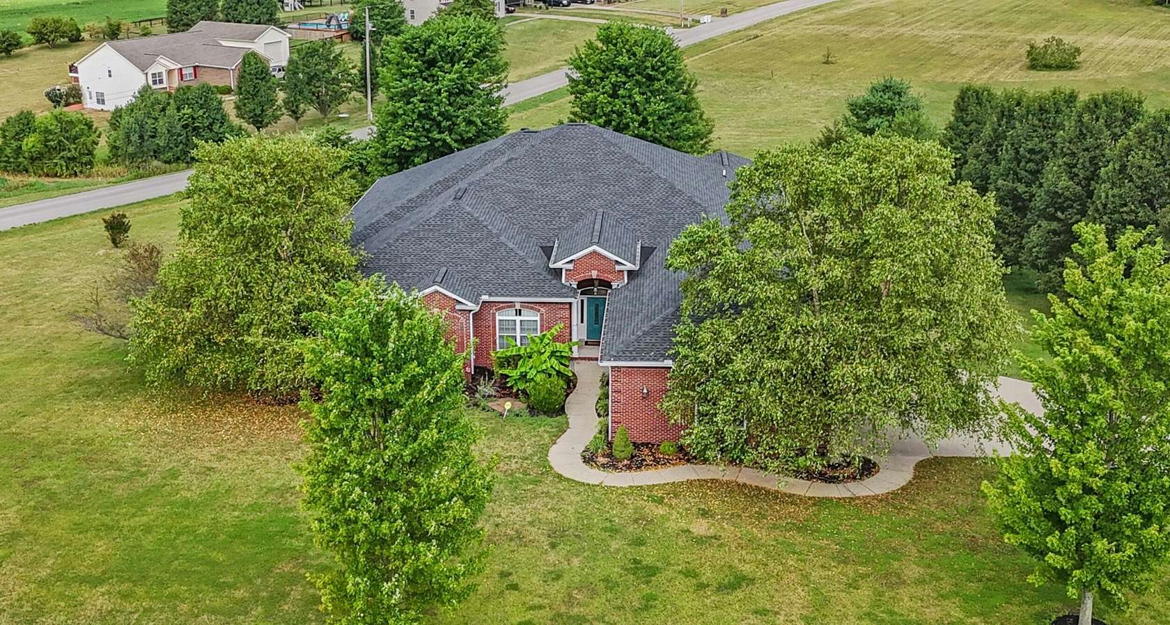 2 Acres of Residential Land with Home for Sale in Georgetown, Kentucky