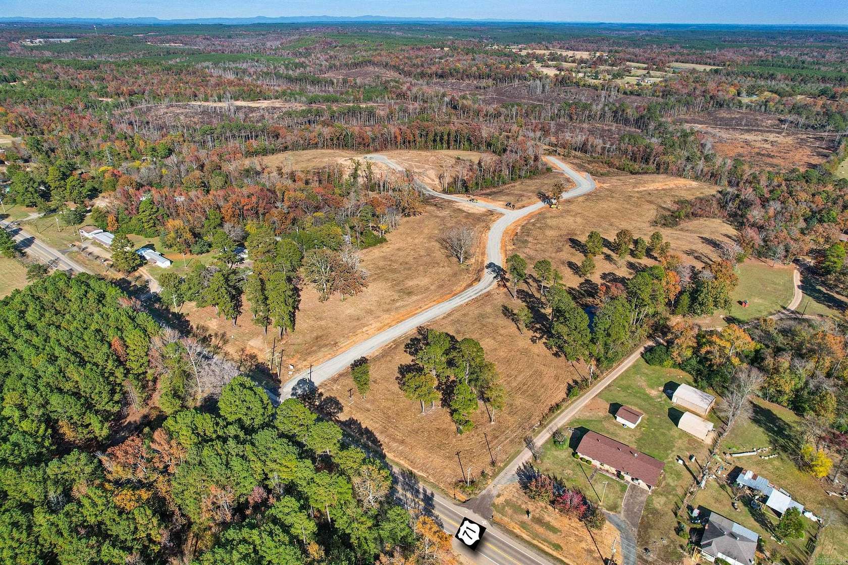 3 Acres of Residential Land for Sale in De Queen, Arkansas