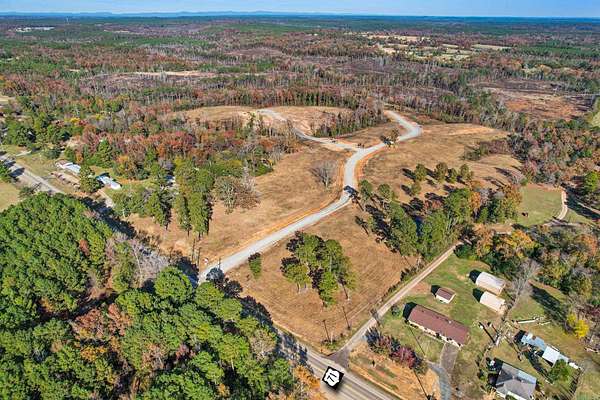 3 Acres of Residential Land for Sale in De Queen, Arkansas