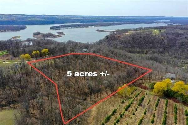5 Acres of Land for Sale in Cassville, Wisconsin