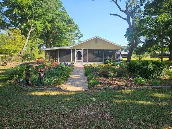 10 Acres of Land with Home for Sale in Bell, Florida