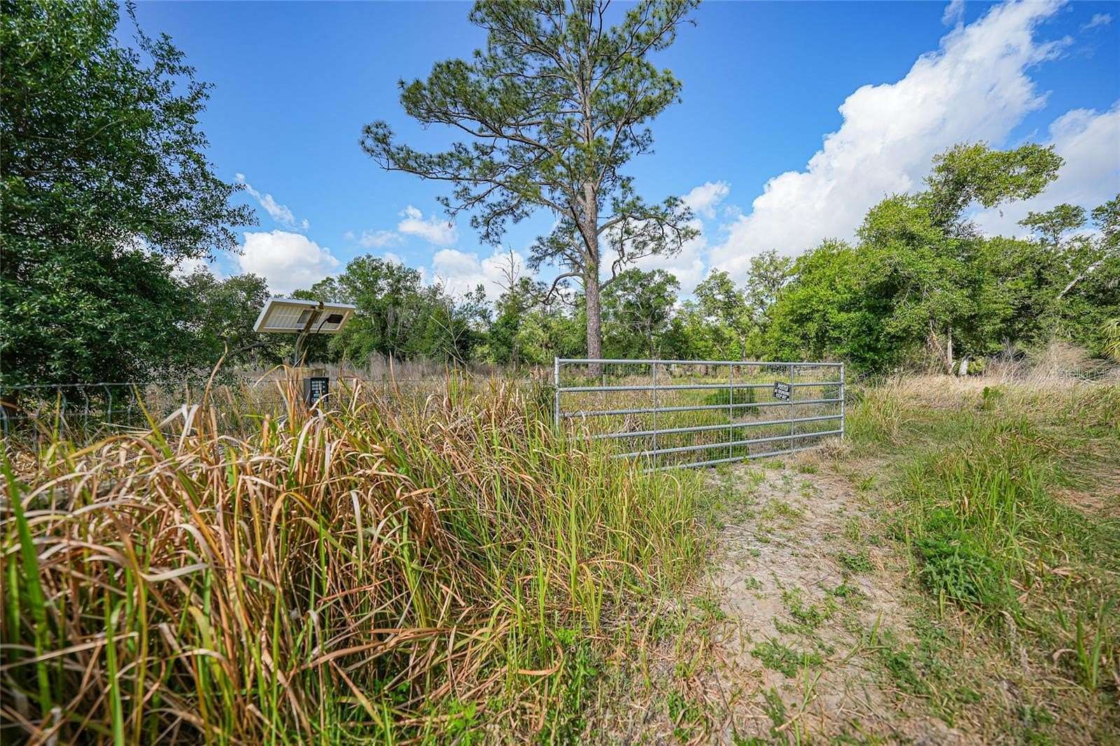 0.88 Acres of Residential Land for Sale in Arcadia, Florida