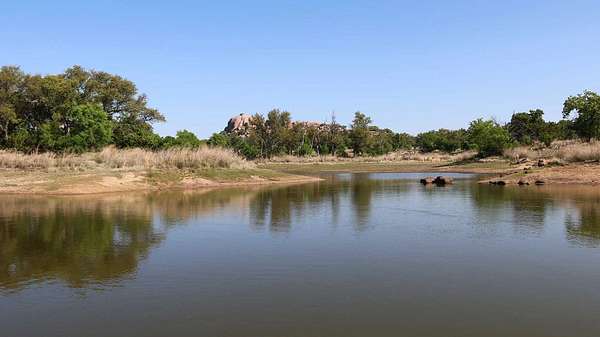 817 Acres of Land for Sale in Castell, Texas