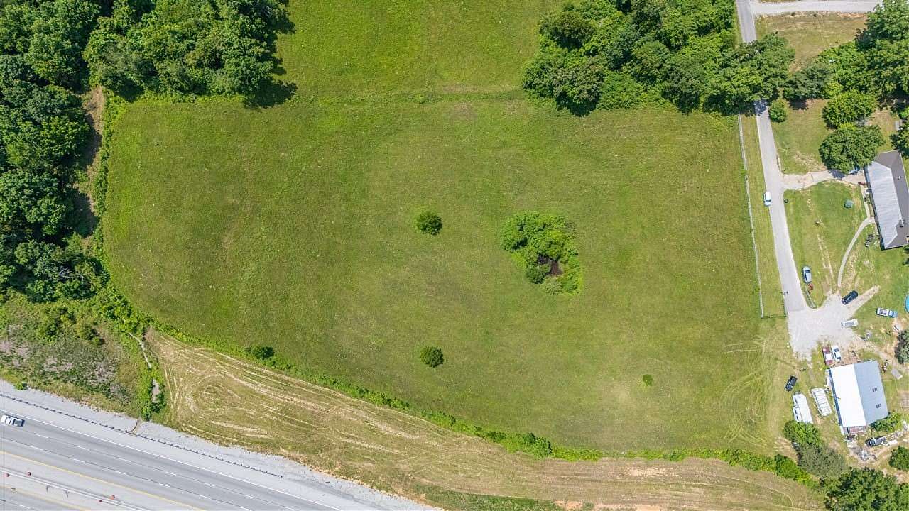 4.6 Acres of Mixed-Use Land for Sale in Bonnieville, Kentucky